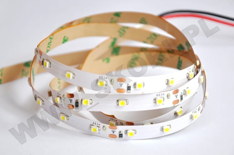 Taśma 300 LED SMD3528 IP20 biała ciepła 1m