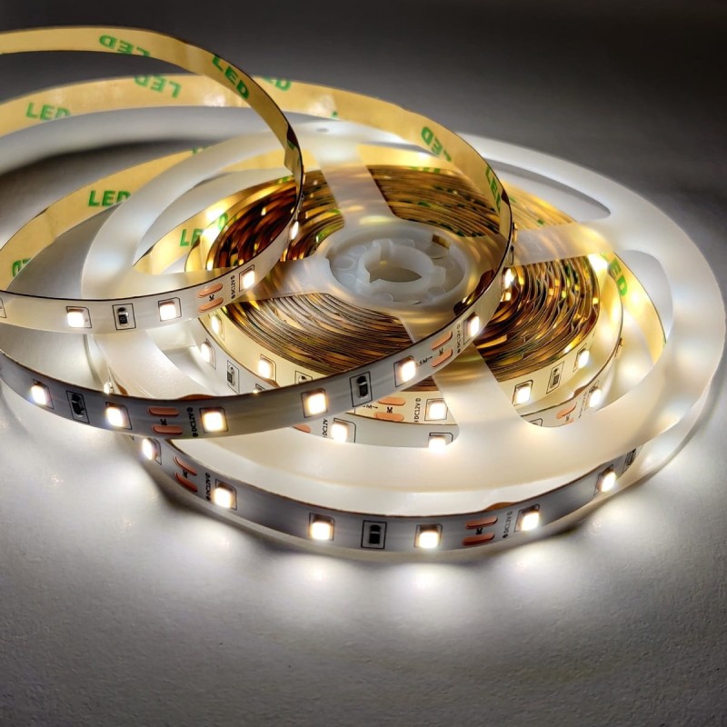 Taśma 300 LED LOW SMD2835 IP20 biała neutralna 1m