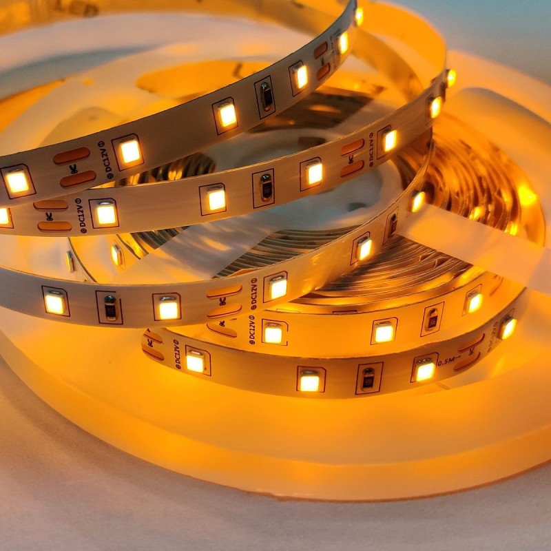 Taśma 300 LED SMD2835 IP20 żółta