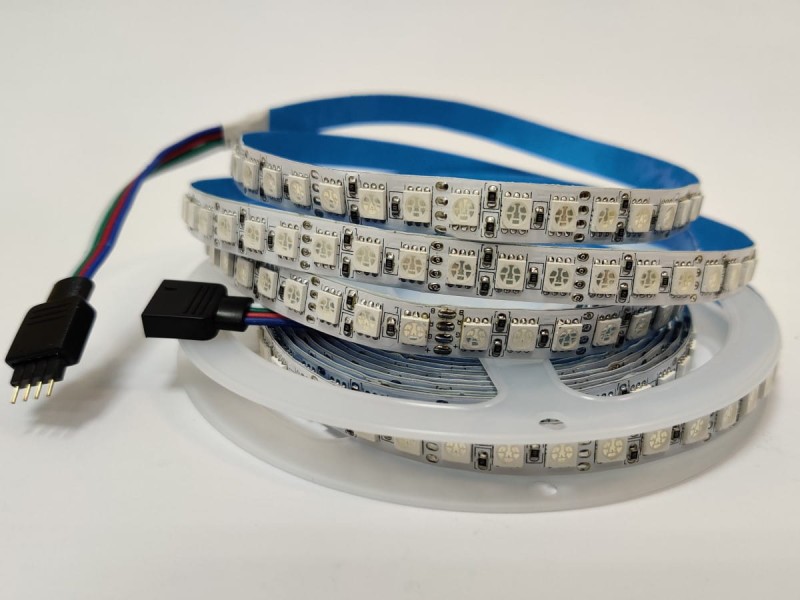 Taśma RGB 600 LED SMD5050 IP20
