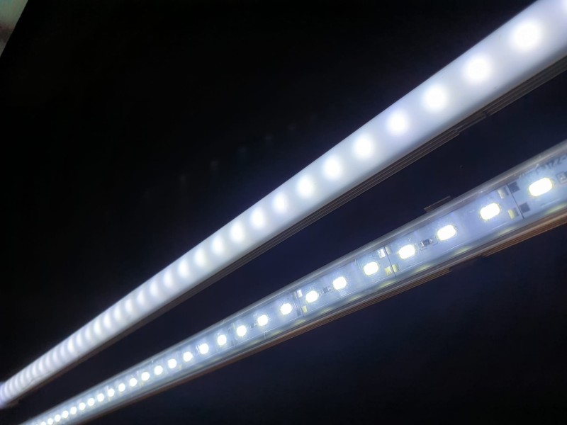 Listwa LED SMD5630 pod szafkę 50 cm HIT