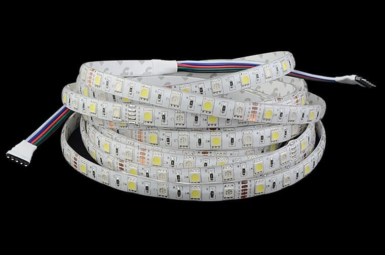 Taśma RGBW +neutralny 300 LED SMD5050 IP65 1m