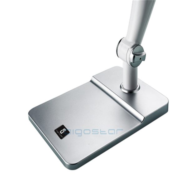 Lampka biurkowa LED Aigostar 10W 600lm Srebrna