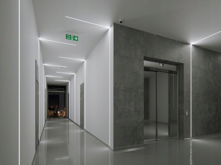 Profil aluminiowy TECH-LIGHT GK 14-3 czarny 1m