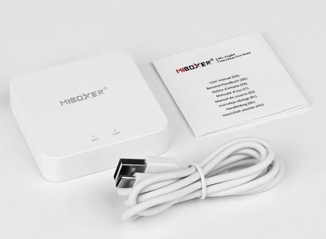 BRAMKA WIFI WL-BOX2 Tuya Smart MiBOXER / Mi-Light