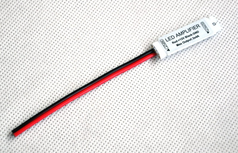 Wzmacniacz sygnału RGB LED 12V 72W MINI