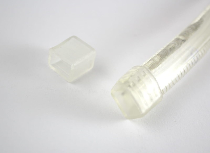 Zaślepka Zakończenie do taśm 230V LED