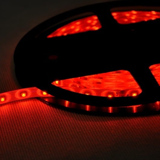 Taśma 300 LED SMD3528 IP65 wodoodporna czerwona 1m