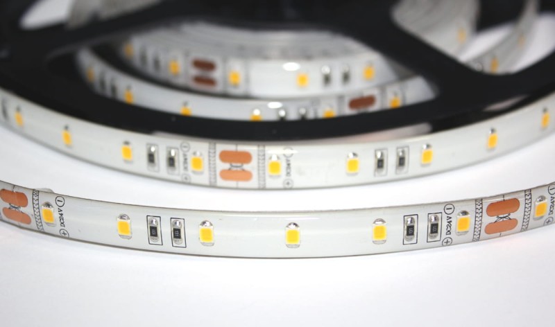 Taśma 24V 300 LED SMD2835 IP65 wodoodporna biała zimna 5m