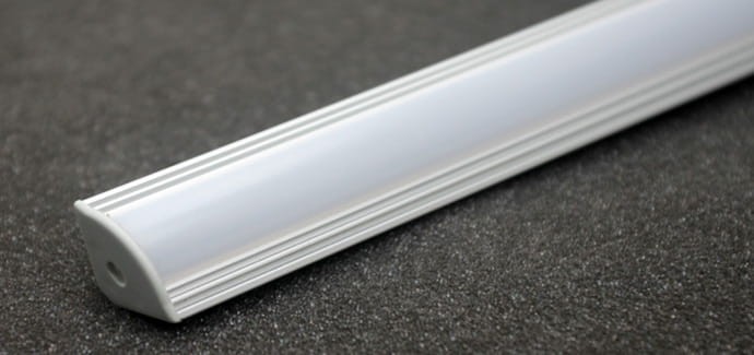 Profil aluminiowy ALU-LED P3 surowy 1m