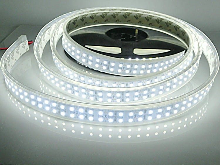 Taśma 1200 LED SMD3528 IP65 biała zimna 5m