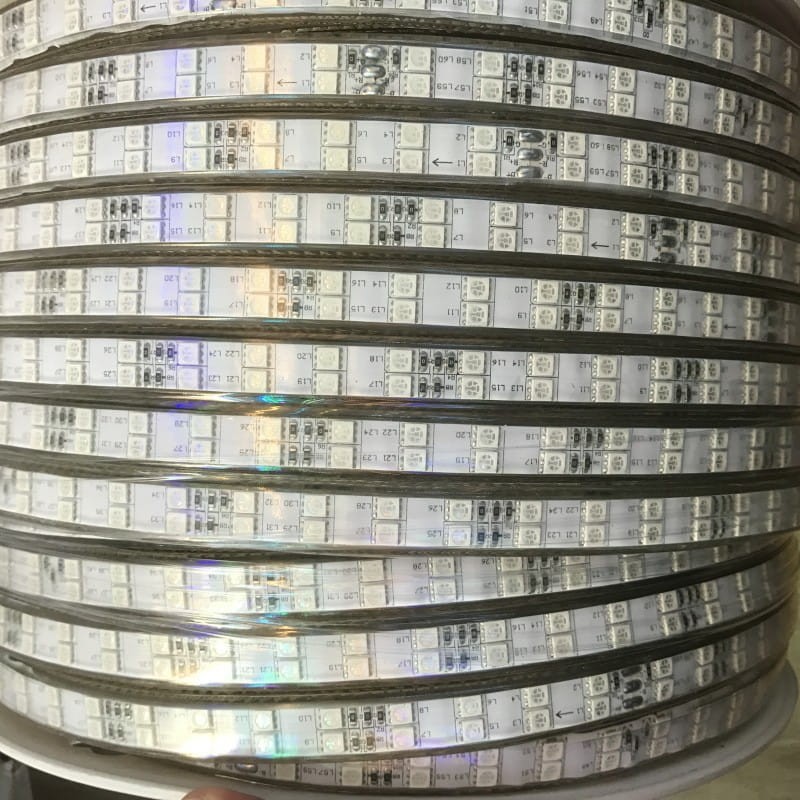 Taśma LED RGB 120/m 230V IP67 wodoszczelna wielokolorowa