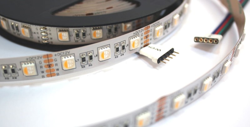Taśma 4w1 RGBW + ciepły 300 LED SMD5050 IP20 1m