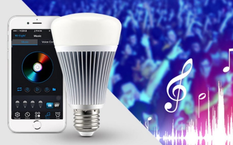 Milight Bluetooth 8W RGB+CCT E27 żarówka LED FUT070