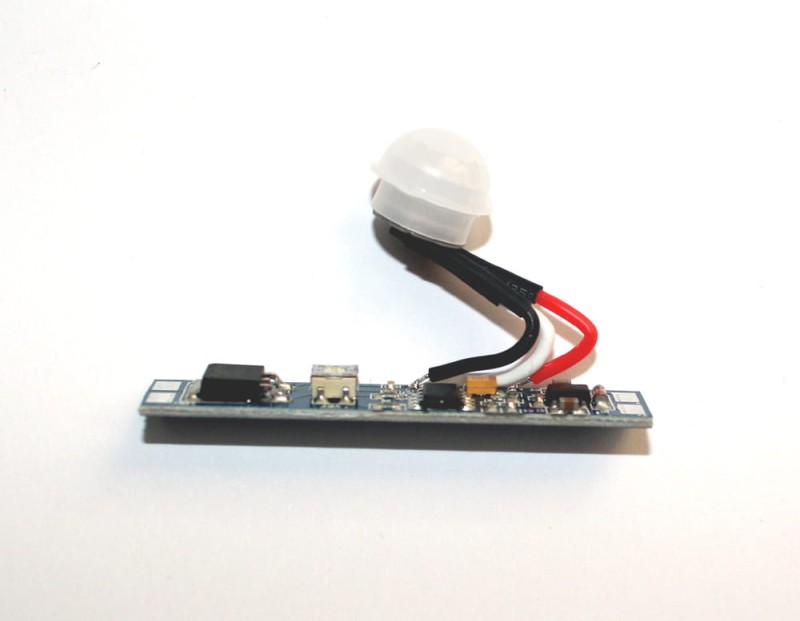 Sterownik włącznik do profili czujnik PIR001T regulowany 12V 8A