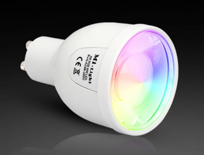 Milight 5W RGB+WW GU10 żarówka LED WiFi Spotlight FUT018