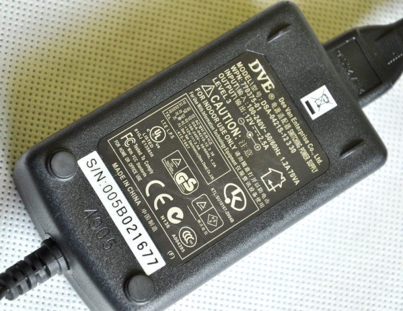 Zestaw wodoodporna taśma LED 5m 300 LED SMD3528 komplet zasilacz