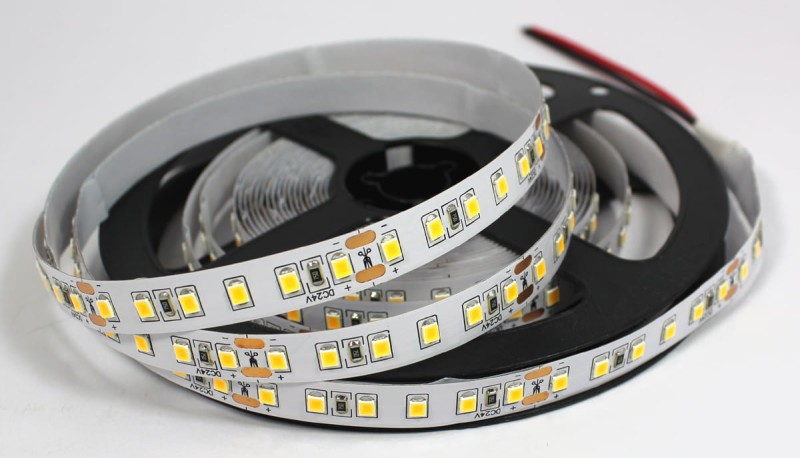 Taśma 24V 600 LED SMD2835 IP20 biała ciepła