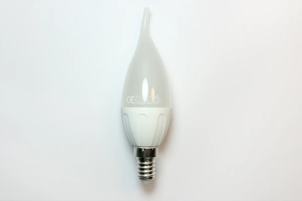 Żarówka Aigostar CL35 E14