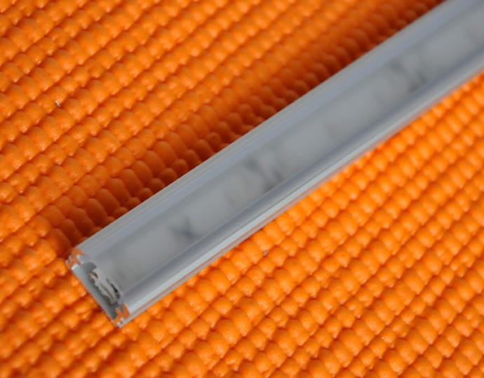 Profil aluminiowy ALU-LED P2 anodowany 1m