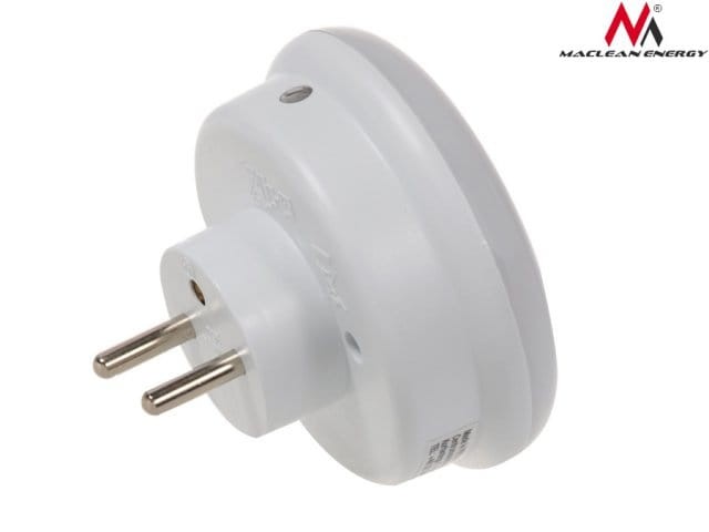 Lampka nocna z czujnikiem zmierzchu z gniazdem 230V 3 kolory MCE122