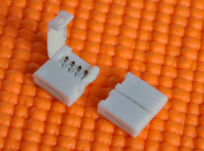 Złączka do taśmy LED RGB dwustronna 10mm