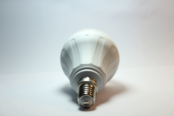 Żarówka LED E14 6W 545lm SMD2835 Aigostar A55 ciepła