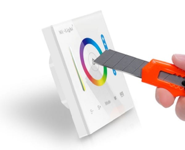 Milight Sterownik naścienny RGB RGBW CCT 15A P3